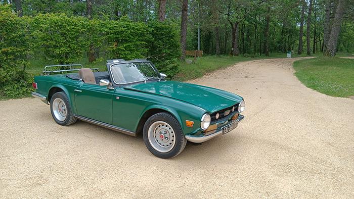 Triumph TR6 US carbus