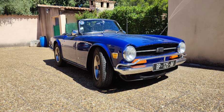 Triumph TR6