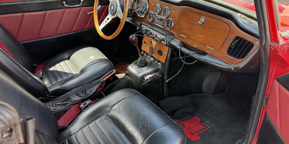 Vente Triumph TR4 A IRS 1965