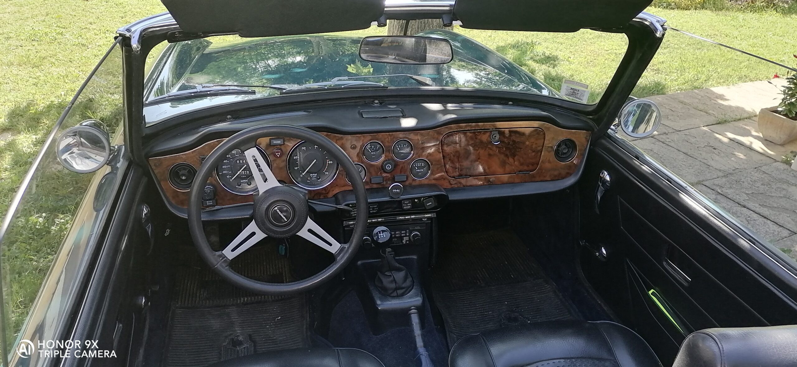 TR6 carbus 1975