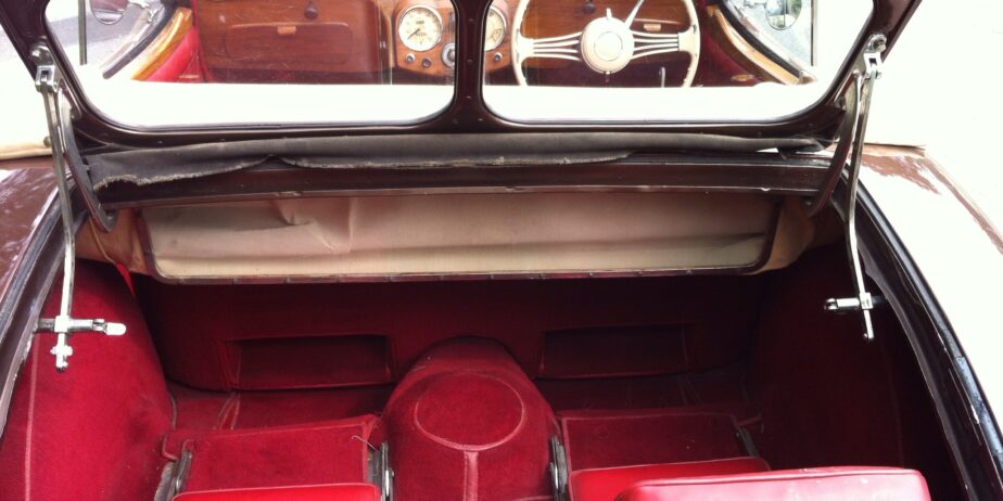 TRIUMPH ROADSTER 1800 1948