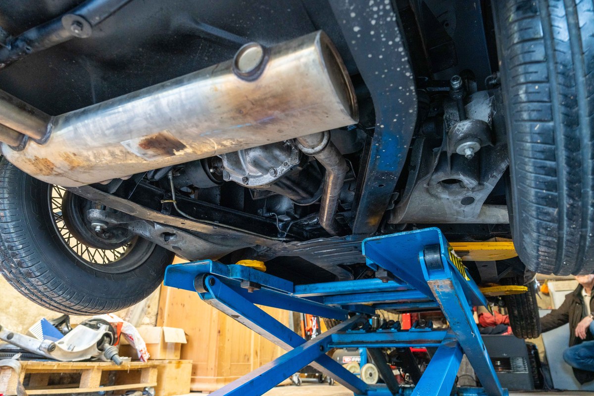 Vends Triumph TR250 1968 restaurée