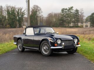 1968-TRIUMPH-TR250-23-CLEMENT