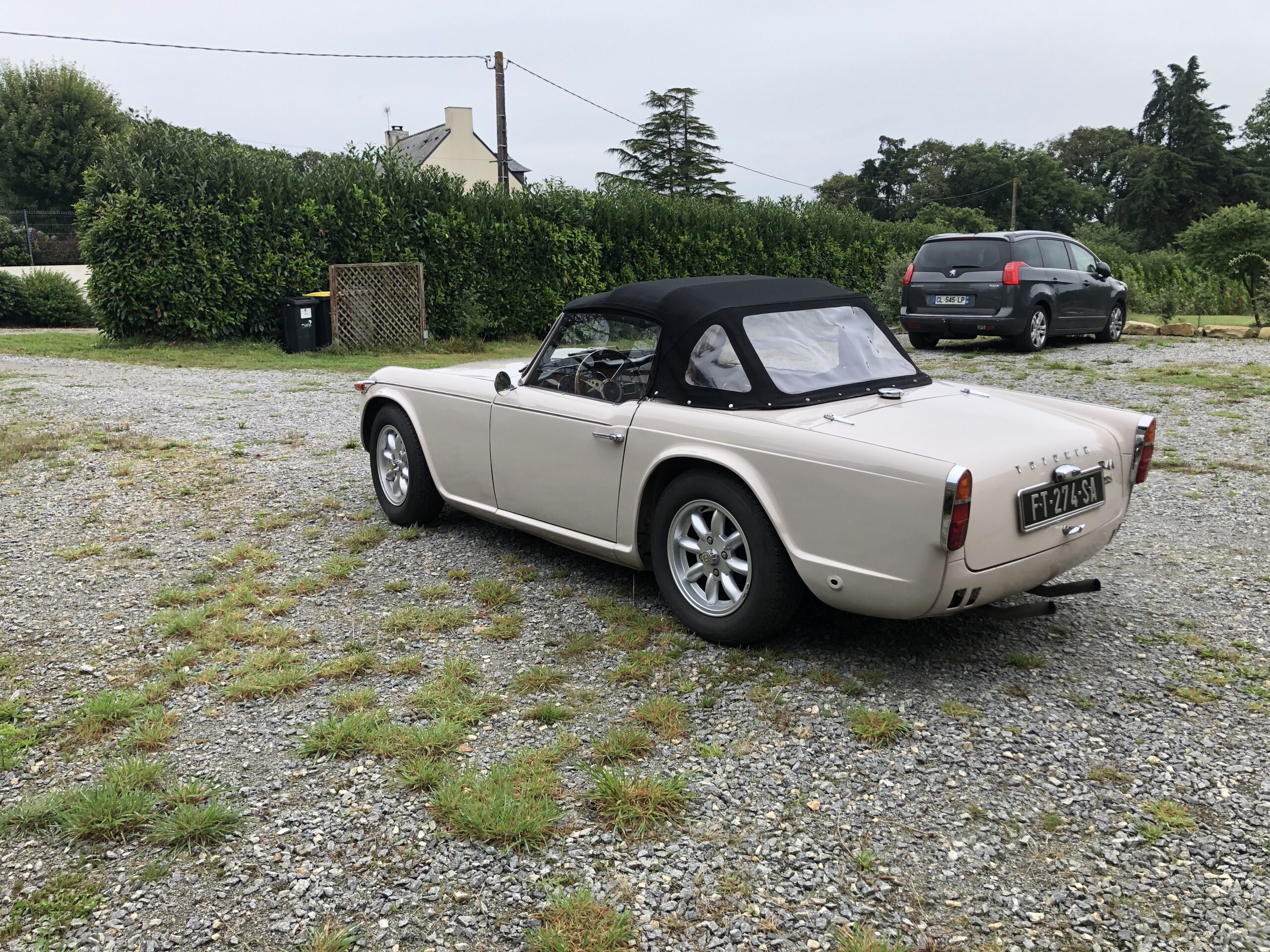Triumph TR4 Airs