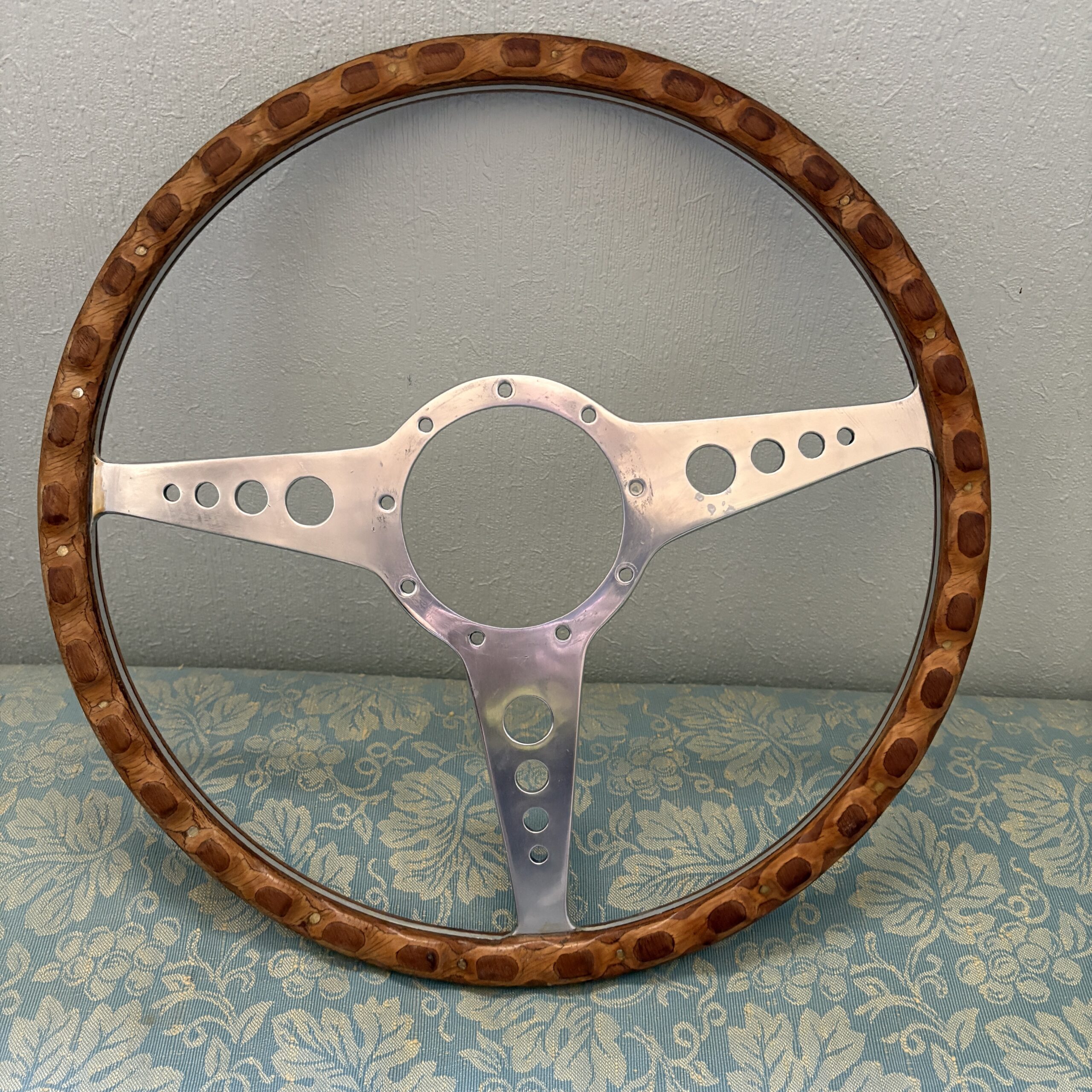 VOLANT PLAT MOTOLITA BOIS DIAMETRE 38CM A SAISIR
