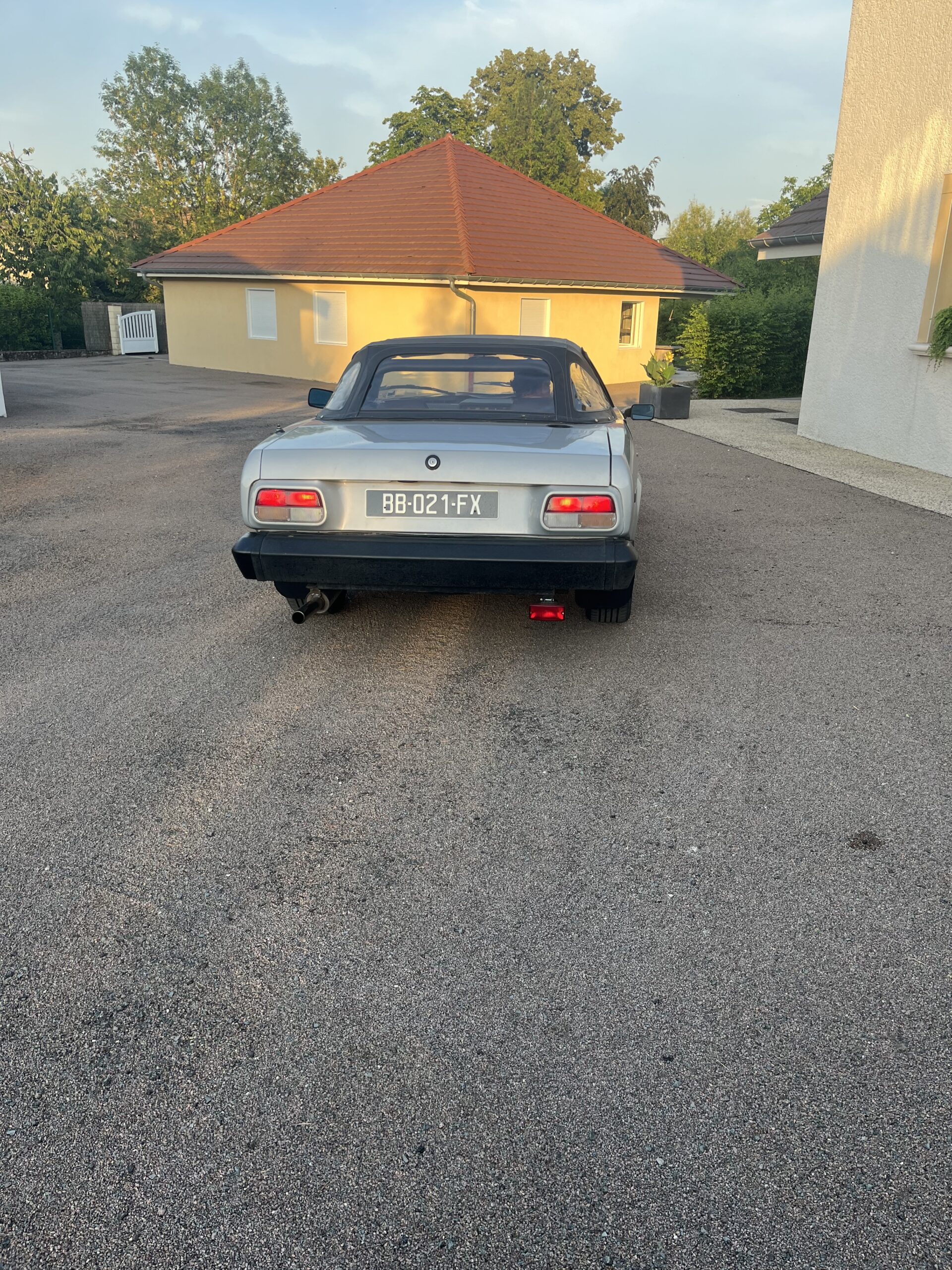 TRIUMPH TR7 CABRIOLET