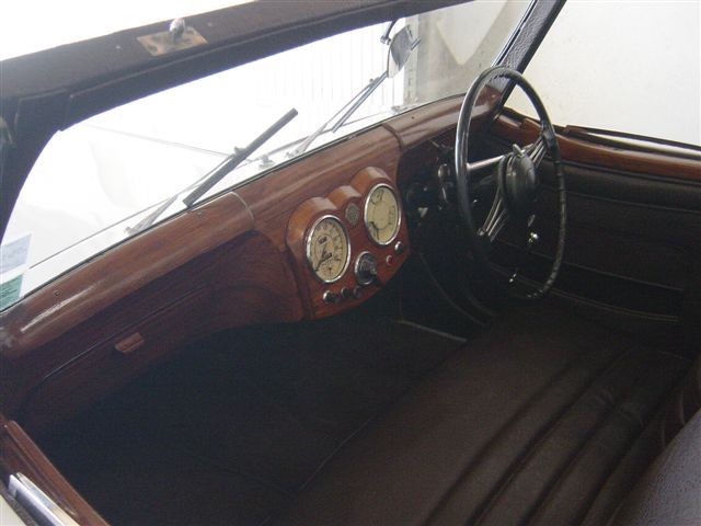 TRIUMPH ROADSTER TR 2000 de 1949