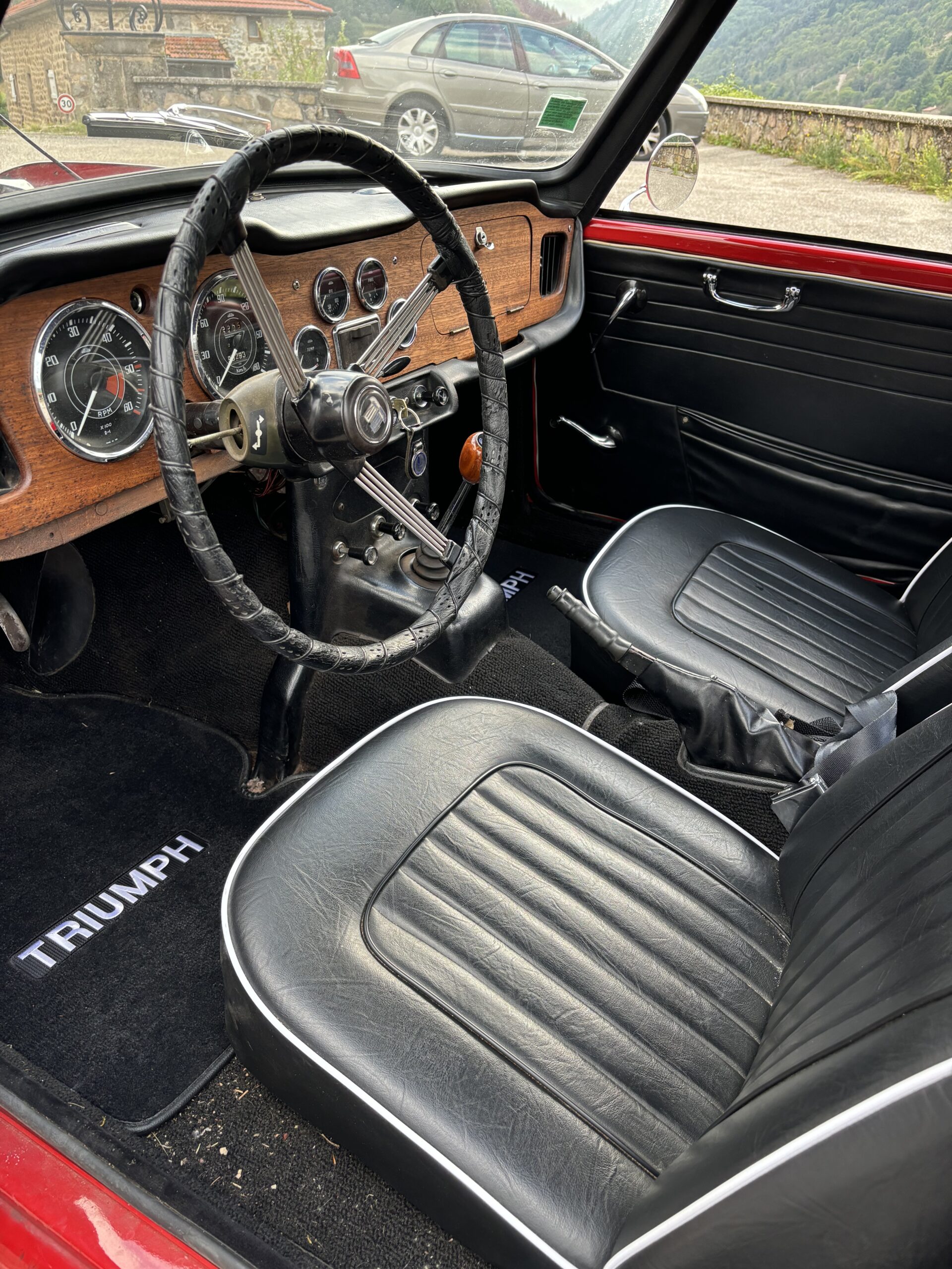 TR4 A IRS